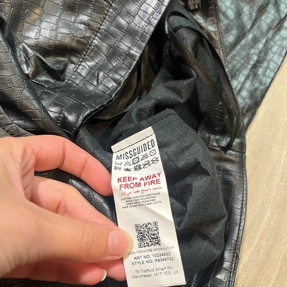 Missguided Black New With Tags Croc Faux Leather High Waisted Pants Size 8 - Picture 7 of 9